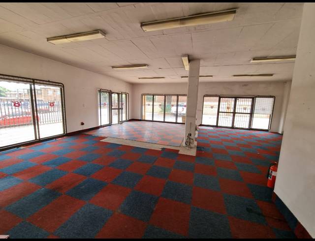 850M² BUILDING FOR SALE IN ALBERTON NORTH